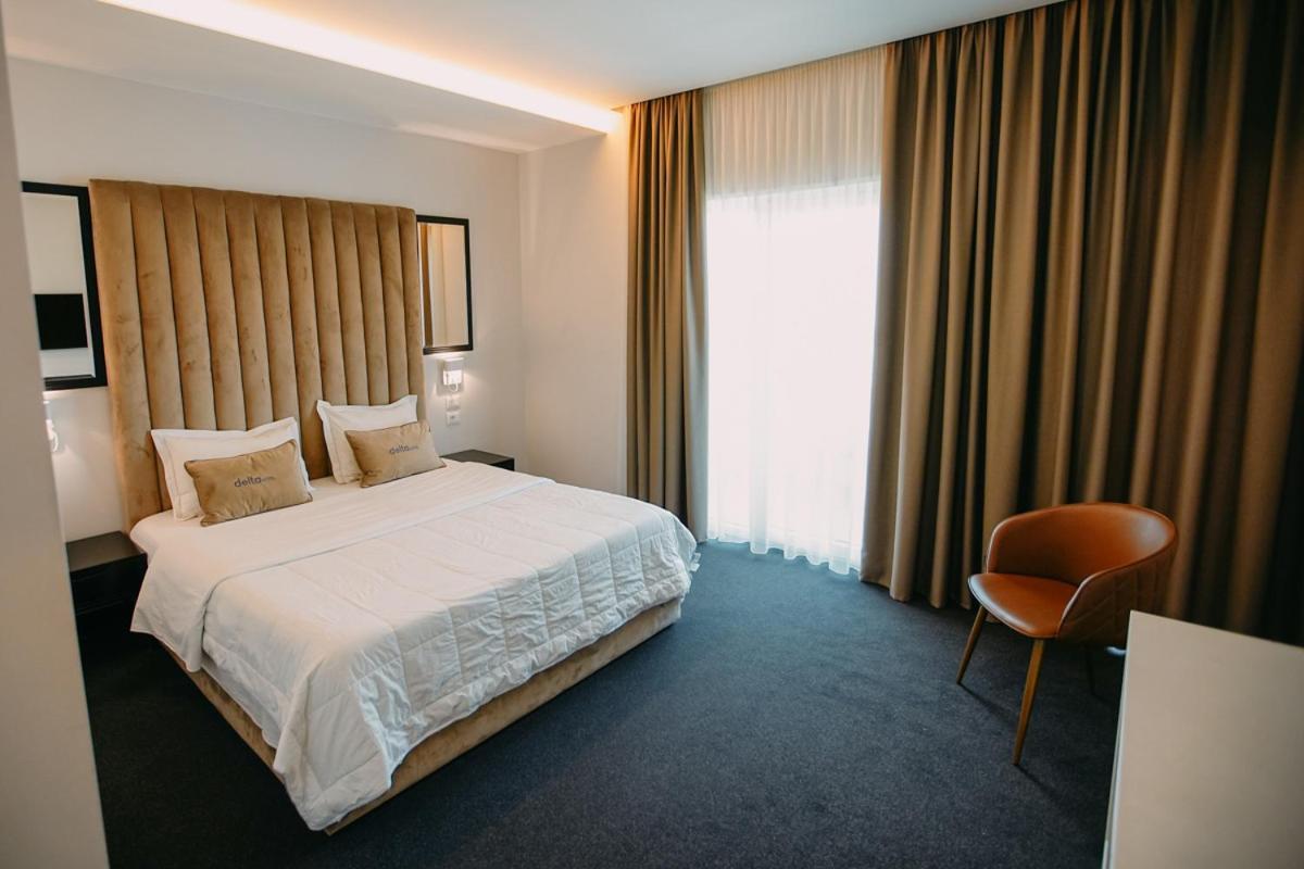 Hotel Delta Premium Jube Kültér fotó